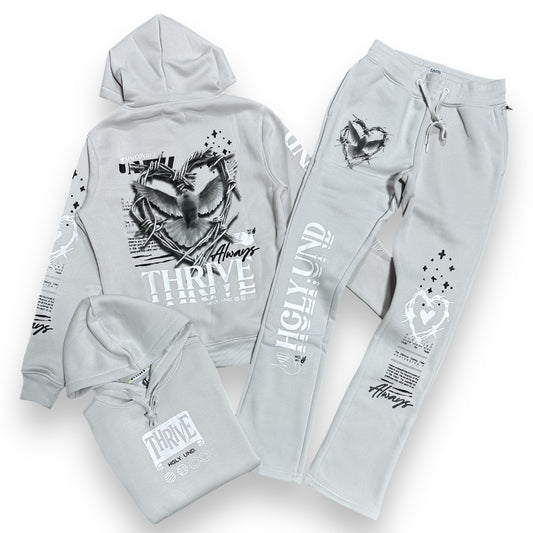 Thrive Stacked Sweatsuit Cloud